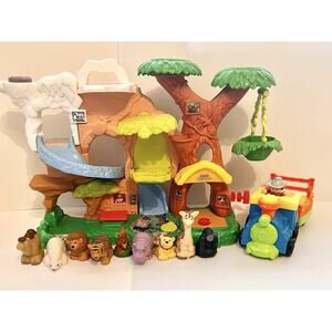 Fisher Price Little People ZOO TALKERS Tree House + 10 Figures + Tractor Train